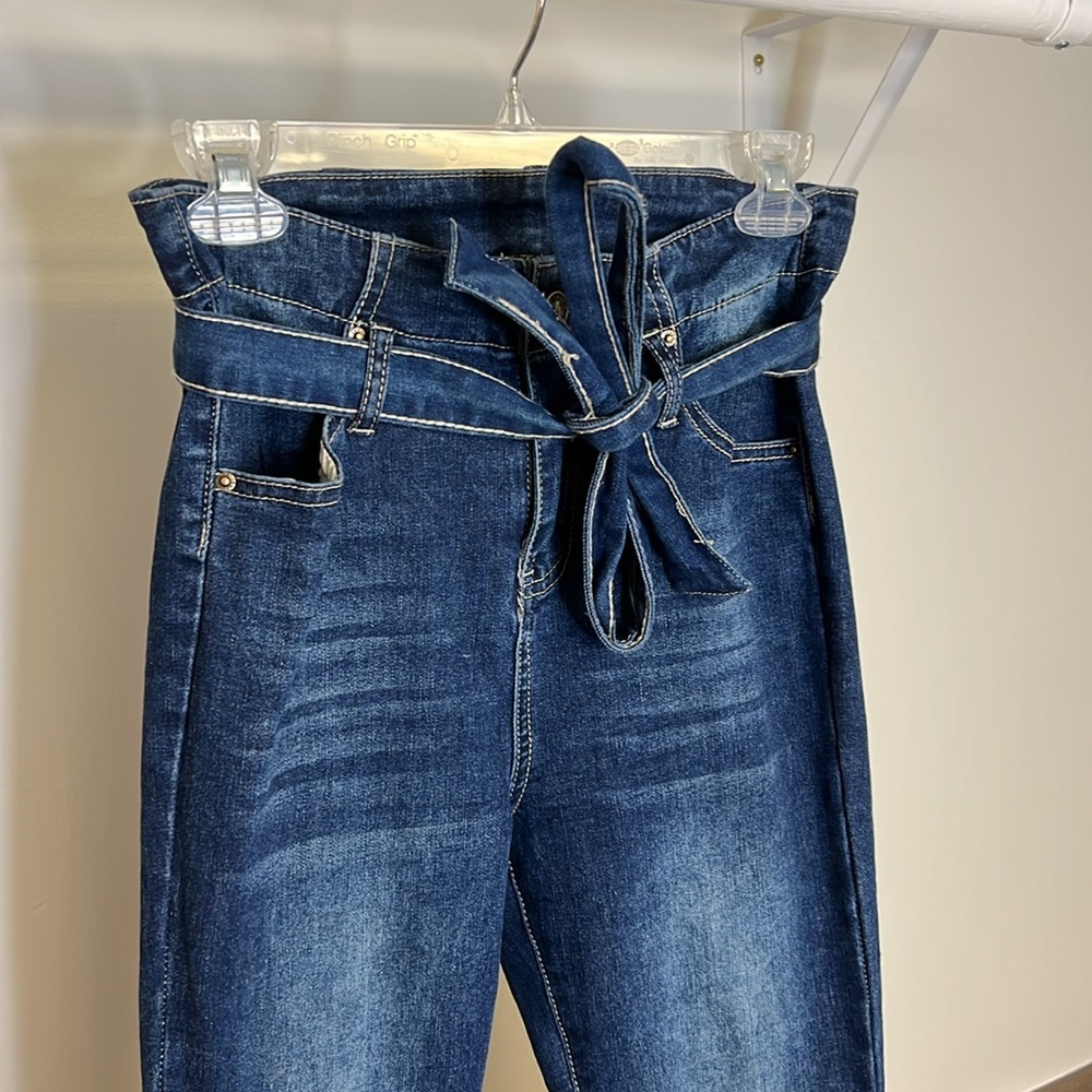 Amazon Women's High-Waist Paperbag Flare Jeans - Dark Blue - Picture 4 of 8